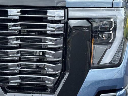 2025 GMC Sierra 3500 Denali