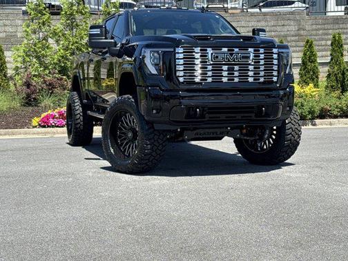 2025 GMC Sierra 2500 Denali