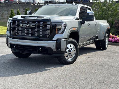 2025 GMC Sierra 3500 Denali