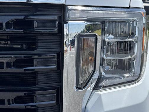 Summit White 2023 GMC Sierra 2500 Pro