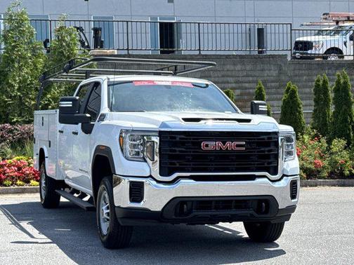 Summit White 2023 GMC Sierra 2500 Pro