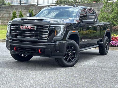 2025 GMC Sierra 2500 AT4