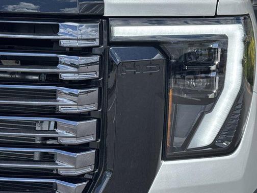 2025 GMC Sierra 3500 Denali