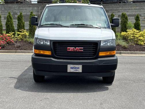 2024 GMC Savana 2500 Work Van
