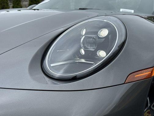 2024 Porsche 911 Carrera