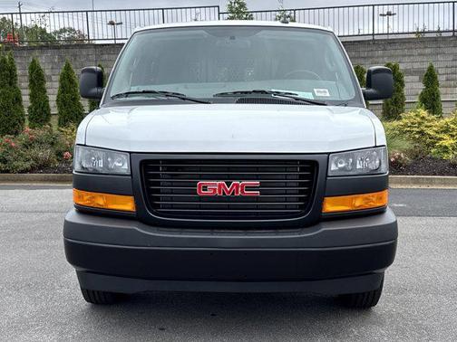 2025 GMC Savana 2500 Work Van