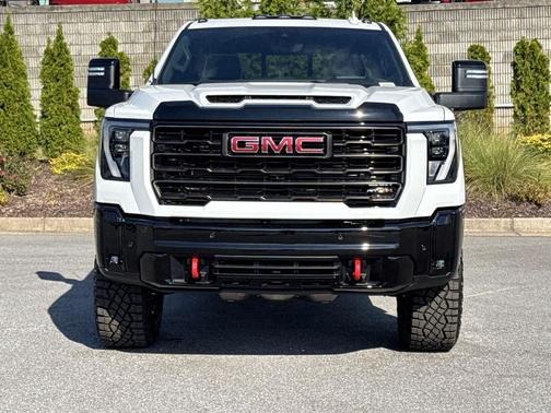 Summit White 2026 GMC Sierra 2500 AT4X