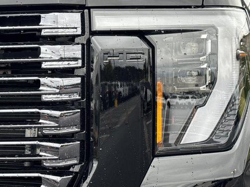 2025 GMC Sierra 2500 Denali Ultimate