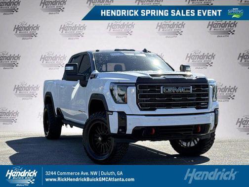 Summit White 2025 GMC Sierra 2500 AT4