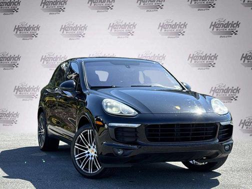 2017 Porsche Cayenne Platinum Edition