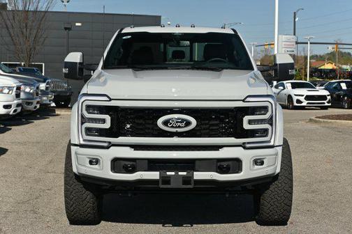 AVALANCHE 2026 Ford F-450 Platinum