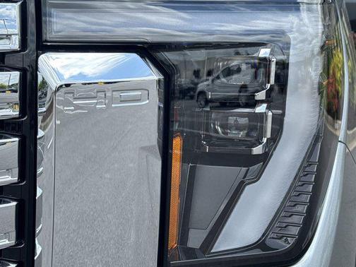 2025 GMC Sierra 2500 Denali