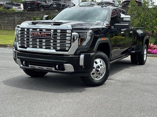 2025 GMC Sierra 3500 Denali