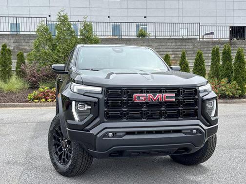Onyx Black 2026 GMC Canyon Elevation