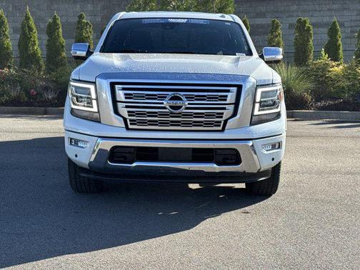 2021 Nissan Titan Platinum Reserve