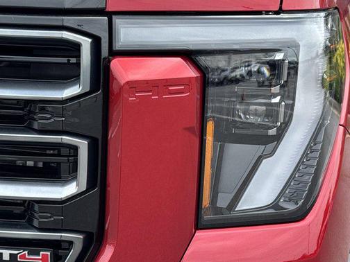 2025 GMC Sierra 2500 AT4