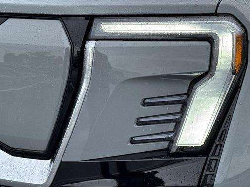 2024 GMC Sierra EV Denali Edition 1