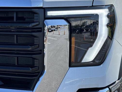 2025 GMC Sierra 3500 Base