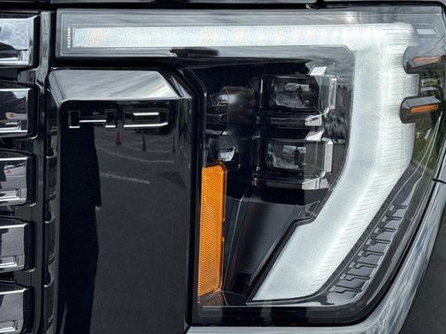 2026 GMC Sierra 3500 Denali