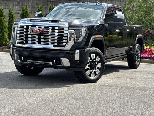 2025 GMC Sierra 2500 Denali