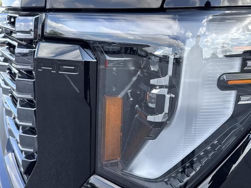 Onyx Black 2026 GMC Sierra 2500 Denali Ultimate