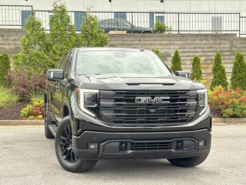 Onyx Black 2026 GMC Sierra 1500 Elevation
