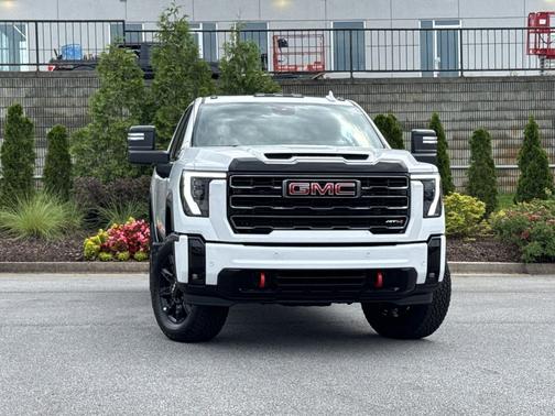 Summit White 2026 GMC Sierra 2500 AT4