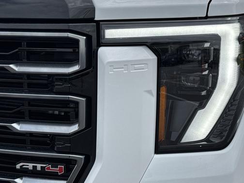 Summit White 2026 GMC Sierra 2500 AT4