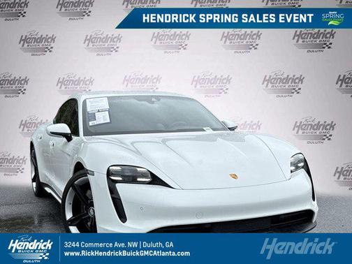 Carrara White Metallic 2022 Porsche Taycan RWD