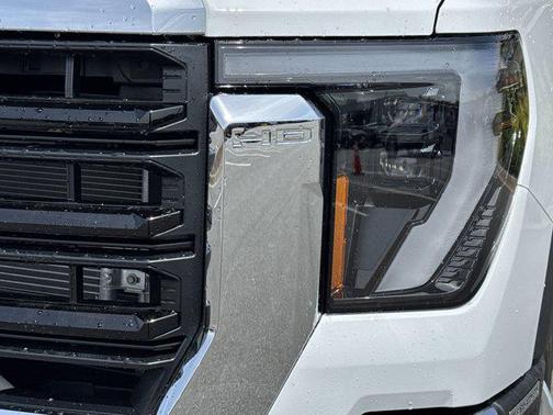2025 GMC Sierra 3500 Base