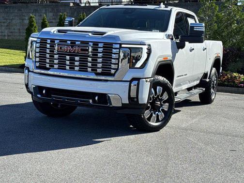 2025 GMC Sierra 2500 Denali
