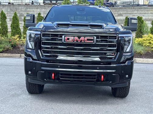 2025 GMC Sierra 2500 AT4