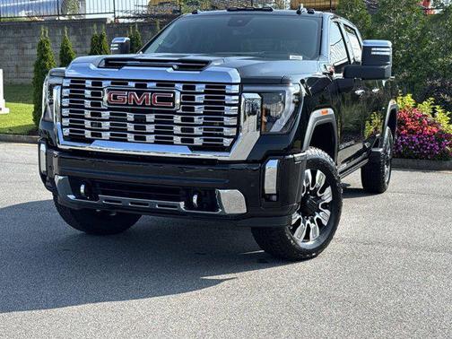 2025 GMC Sierra 2500 Denali