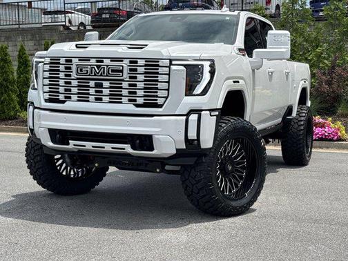 2025 GMC Sierra 2500 Denali