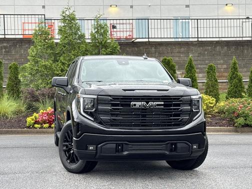 Onyx Black 2026 GMC Sierra 1500 Elevation