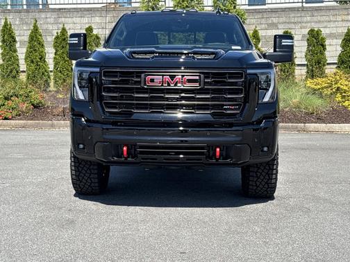 Onyx Black 2026 GMC Sierra 2500 AT4X
