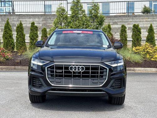 Orca Black Metallic 2019 Audi Q8 3.0T Premium Plus