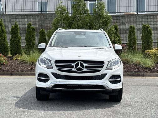 Polar White 2018 Mercedes-Benz GLE 350 Base