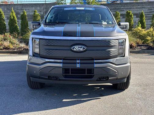 2024 Ford F-150 Lightning Flash