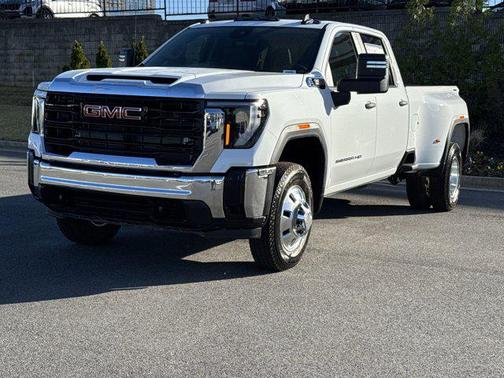 2025 GMC Sierra 3500 Base