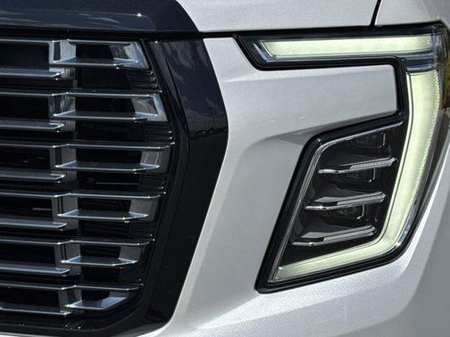 2025 GMC Yukon Denali Ultimate
