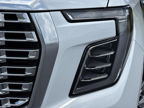 Summit White 2026 GMC Yukon XL Denali