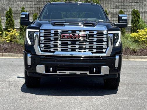2025 GMC Sierra 2500 Denali