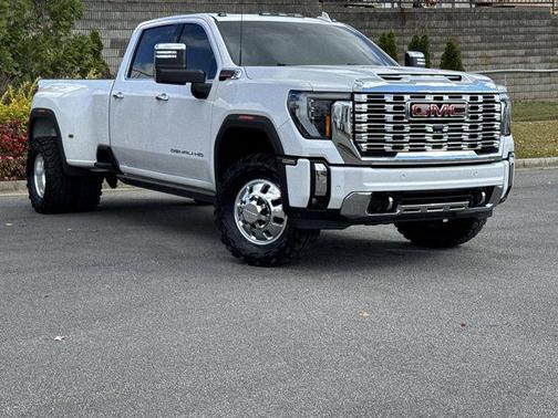 2024 GMC Sierra 3500 Denali