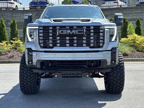 2025 GMC Sierra 2500 Denali Ultimate