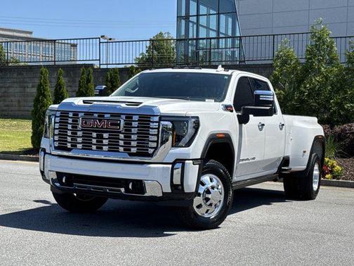 White Frost Tricoat 2024 GMC Sierra 3500 Denali