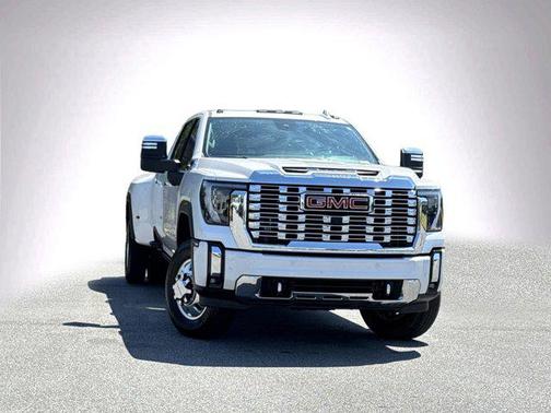 White Frost Tricoat 2024 GMC Sierra 3500 Denali