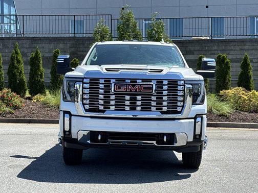 White Frost Tricoat 2024 GMC Sierra 3500 Denali