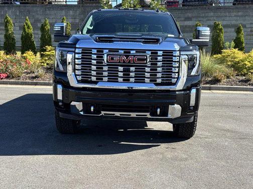 2025 GMC Sierra 2500 Denali