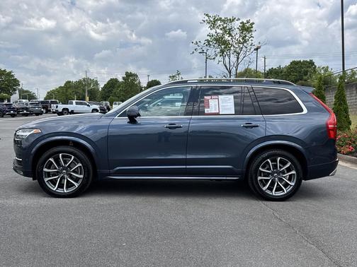 DENIM BLUE METALL 2019 Volvo XC90 T6 Momentum